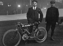 Charlie and Harry Collier in 1904 pic